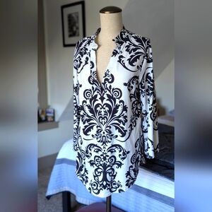 Black and White Patterned Tunic
